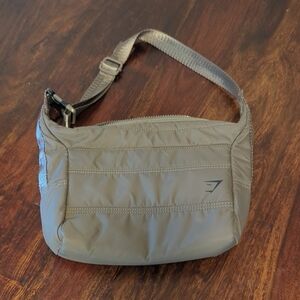 Gymshark Puffer Bag